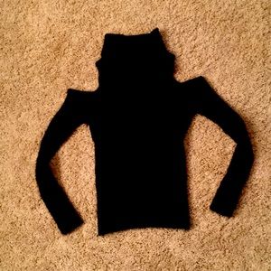 Cold shoulder black turtle neck